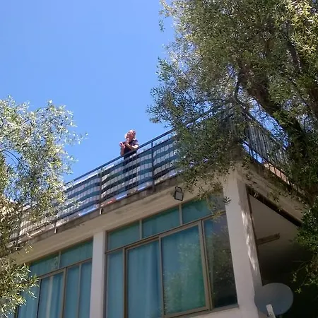 Konukevi Bella Liguria *