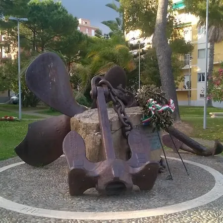 Πανσιόν Bella Liguria *